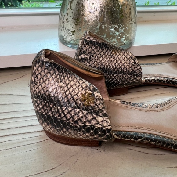 Tory Burch Snakeskin Flat Sandals - Picture 4 of 7